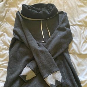 Burton heavy sweatshirt